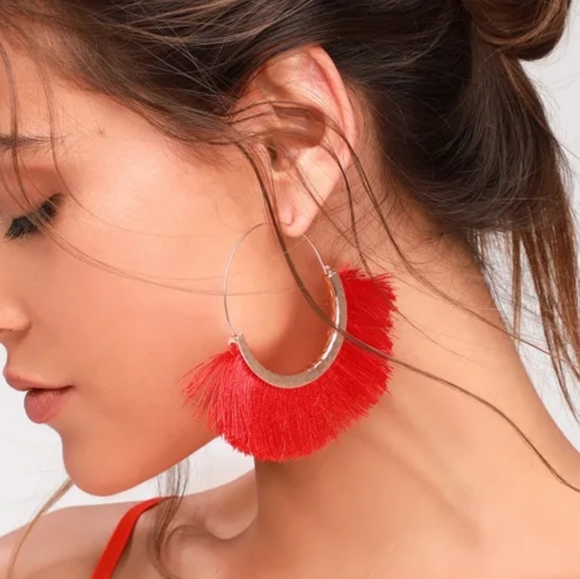 Lulus Jewelry - Lulu's Gold & Red Fringe Hoop Earings